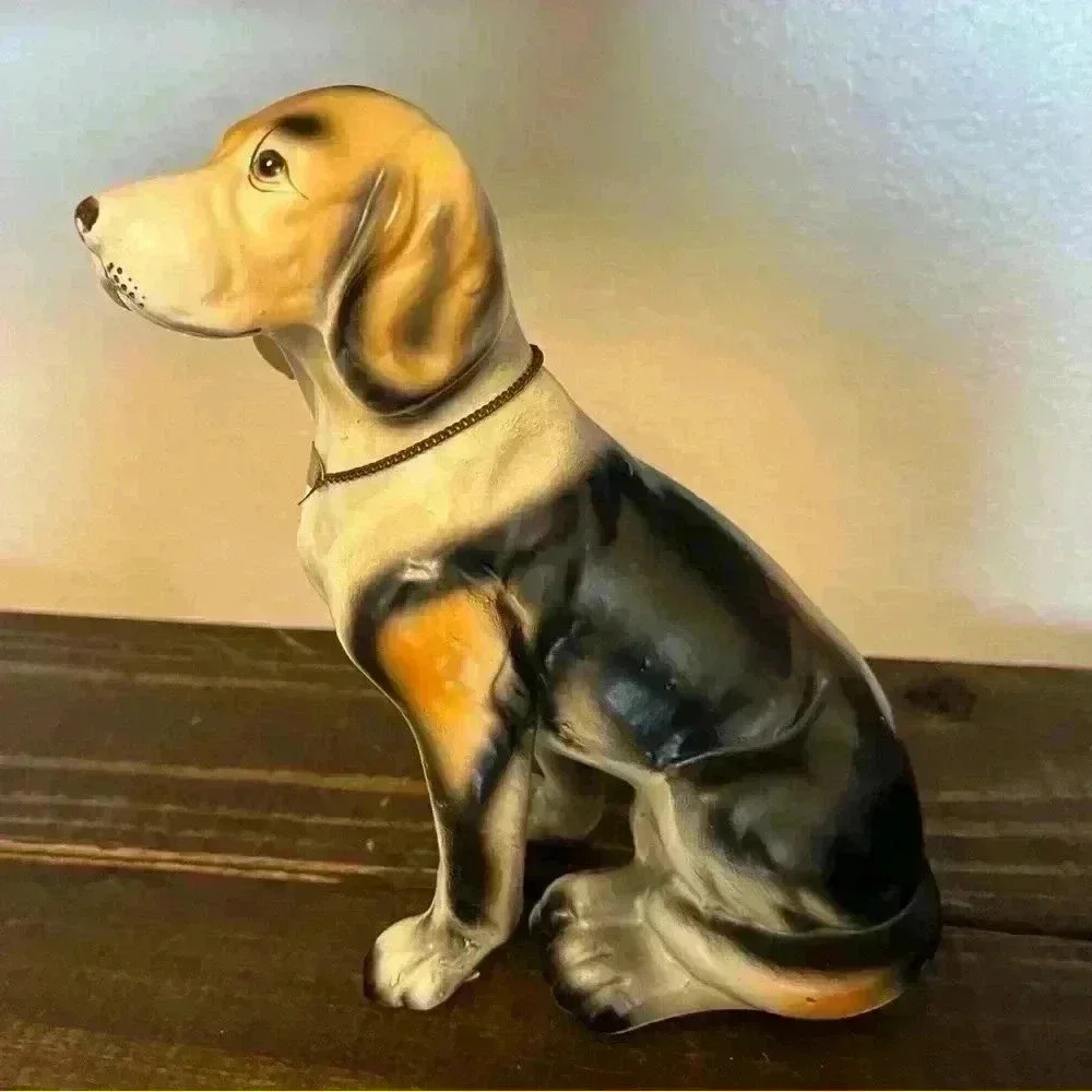 *not for sale*1950’s Porcelain Beagle Figurine - Picture 6 of 7